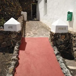 Centro Ave Fenix Femés