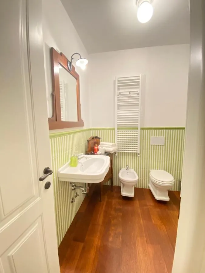 Villa Arancia Quiet, Central, Parking And Air Conditioning Levanto Apartment